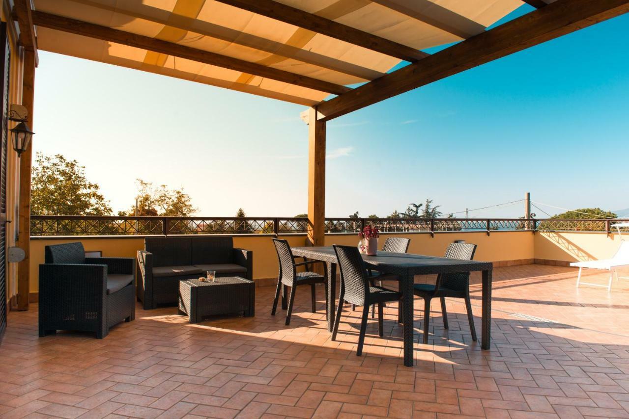 Villa Lucia Terrazza Panoramica Castellammare di Stabia Exterior photo